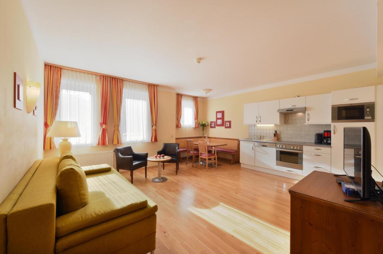 צל-אם-זי Appartements Cella Central מראה חיצוני תמונה
