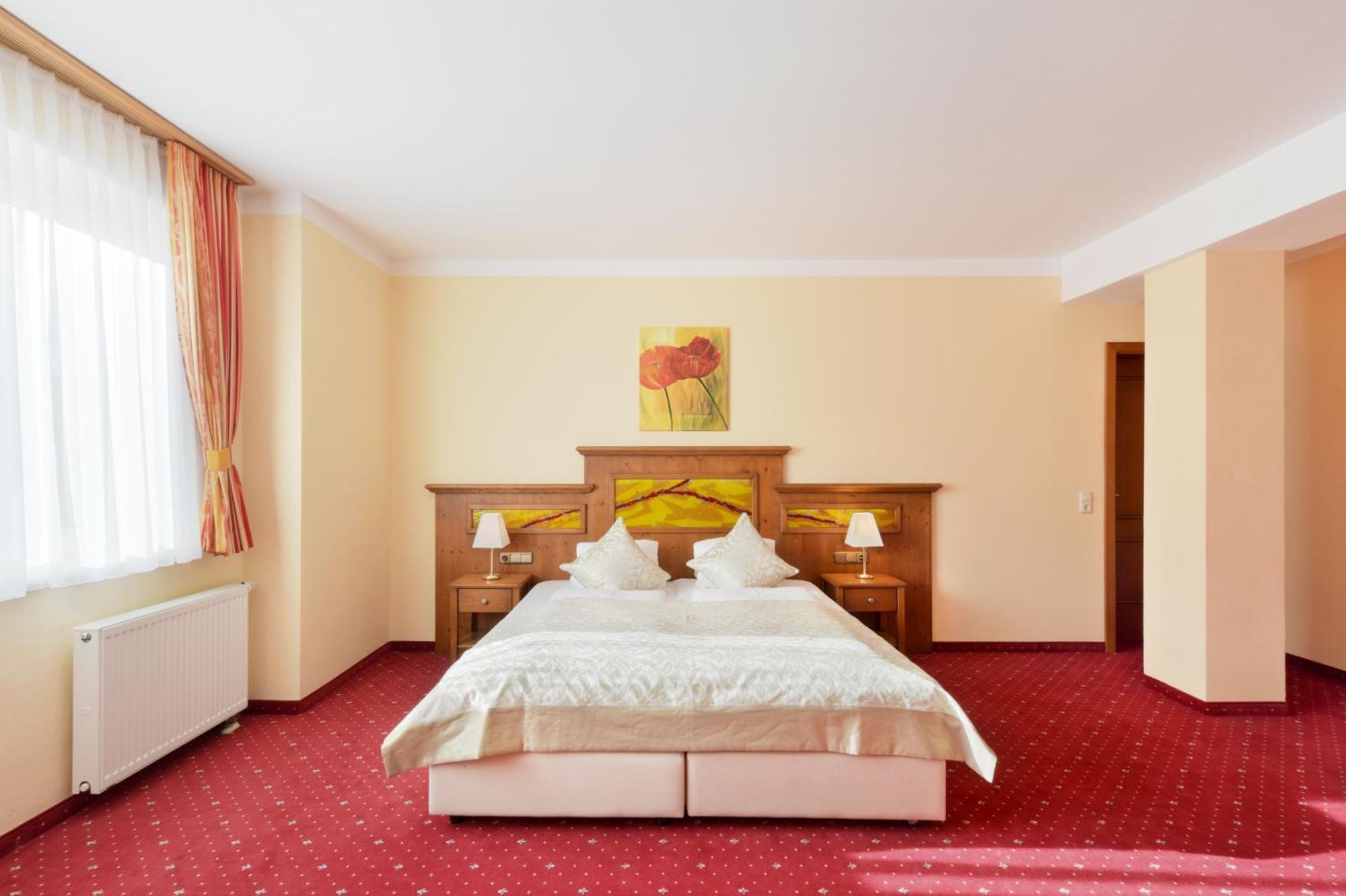 צל-אם-זי Appartements Cella Central מראה חיצוני תמונה