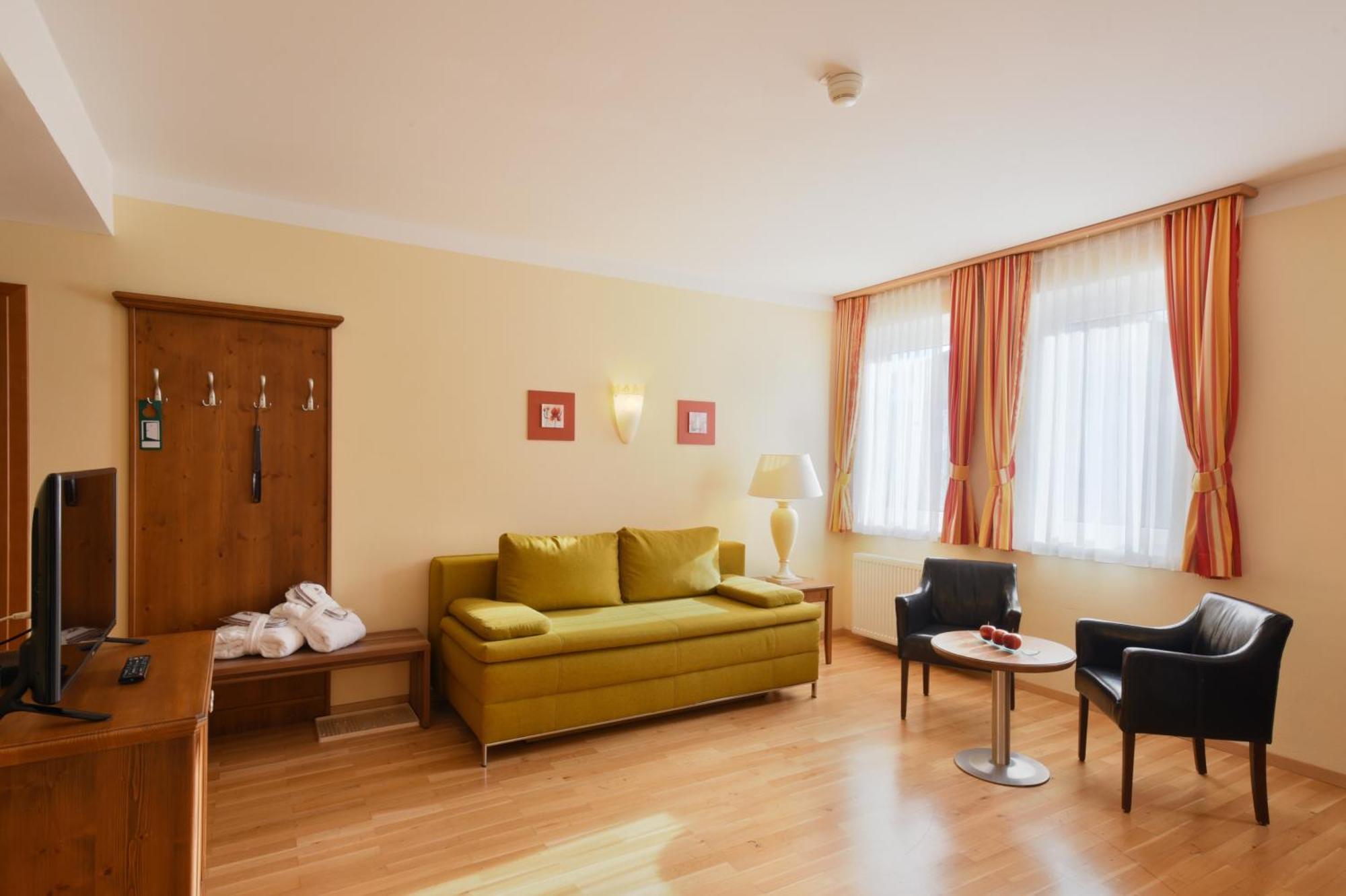 צל-אם-זי Appartements Cella Central מראה חיצוני תמונה