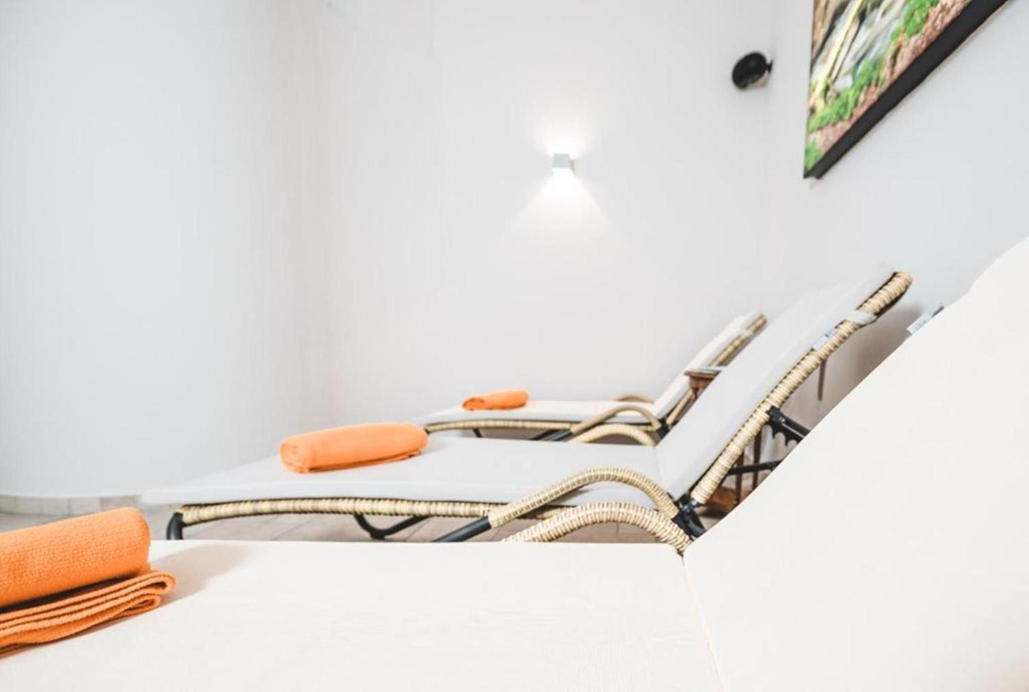 צל-אם-זי Appartements Cella Central מראה חיצוני תמונה